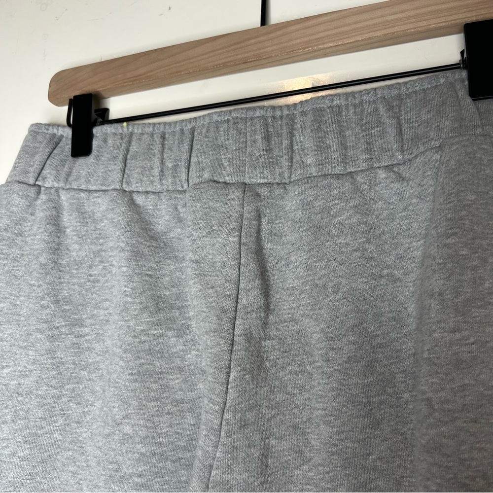 Pact Grey Cloud Brushed Fleece Sweatpants in Organic Cotton Size Medium - Picture 5 of 6
